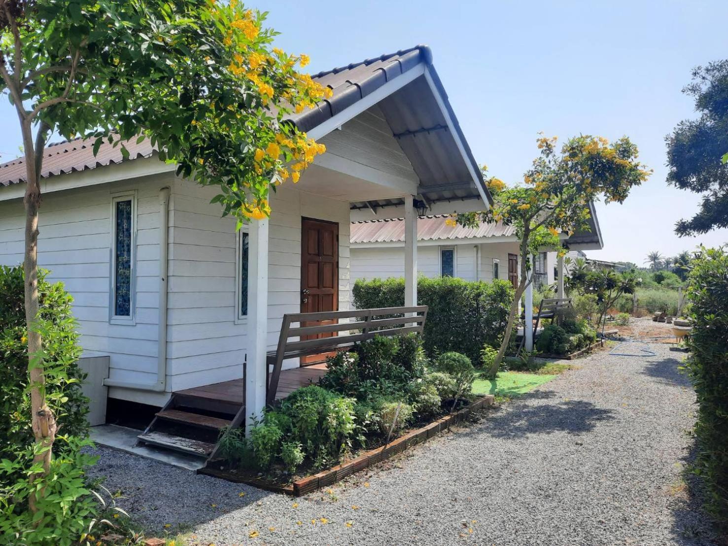 Appartement Homlomchomsuan หอมลมชมสวน à Ban Mai  Extérieur photo